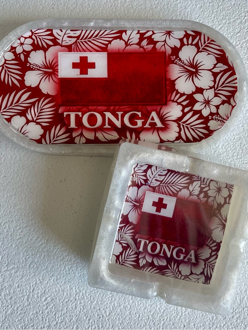 Tonga Flag Resin Tray and Ashtray Set – Custom Handmade Pearl White Floral Decor